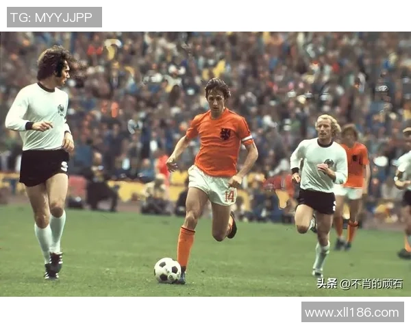 荷兰足球队戴眼镜球星的独特魅力与赛场表现分析