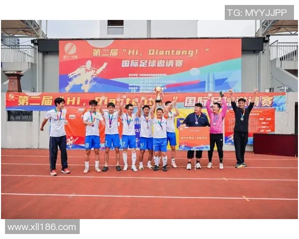 燃动绿茵激情点亮筑城梦想贵阳足球球星闪耀时代风采